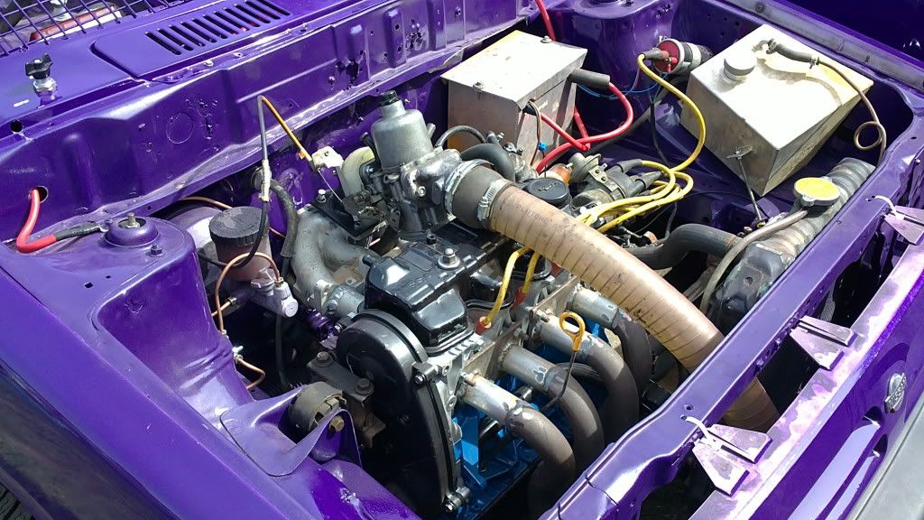 newcarunderbonnet.jpg