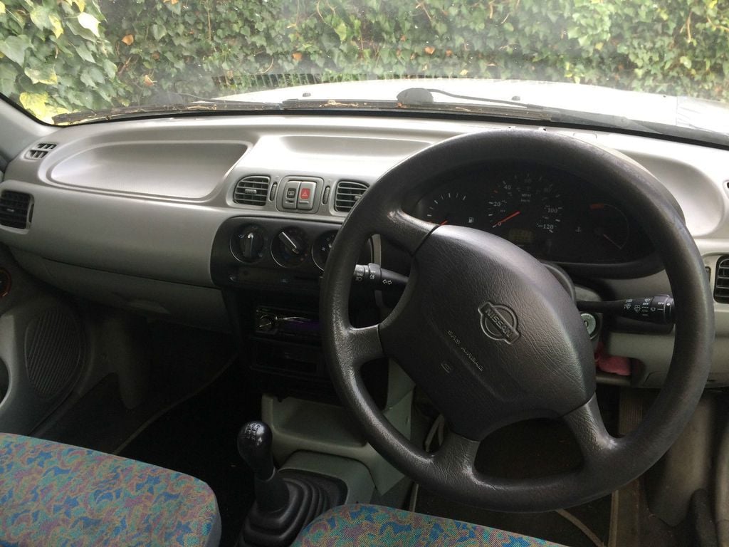 Micra%20Interior_zpszscp5rvv.jpg