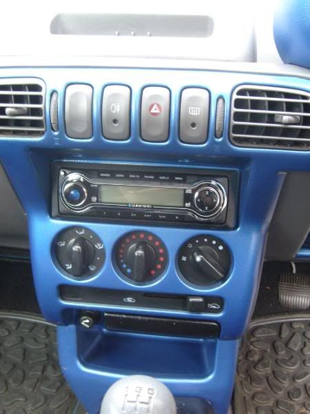 S7300324.jpg