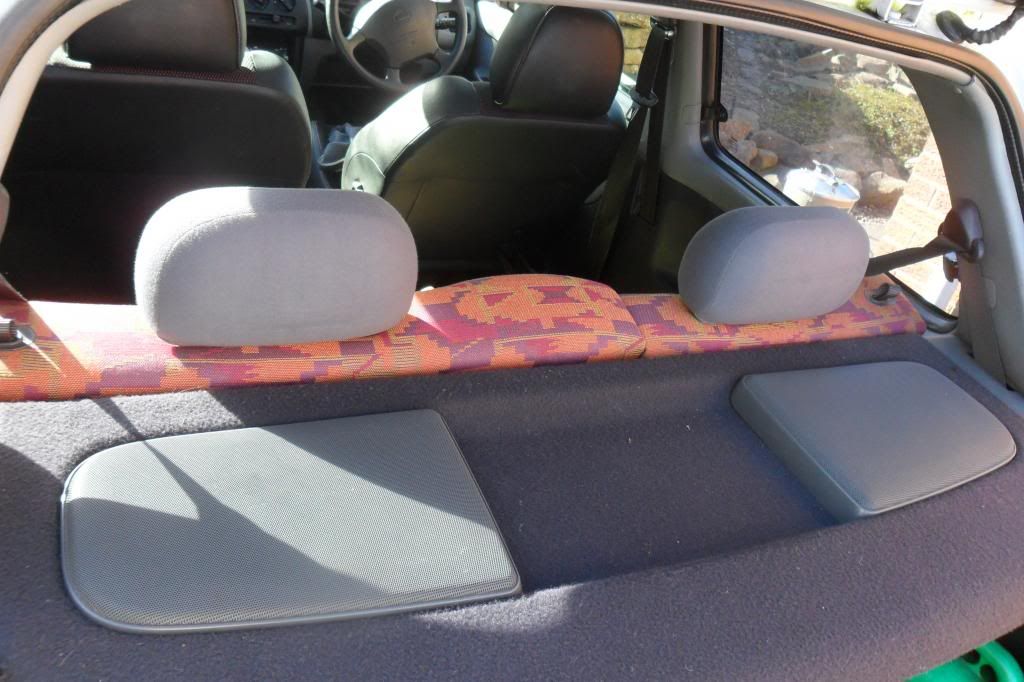 BlackRearShelfWithSpeakers_zpsfb6ba6b1.jpg