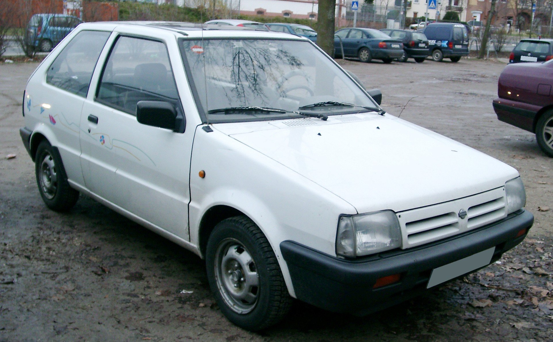 Nissan_Micra_front_20071212.jpg