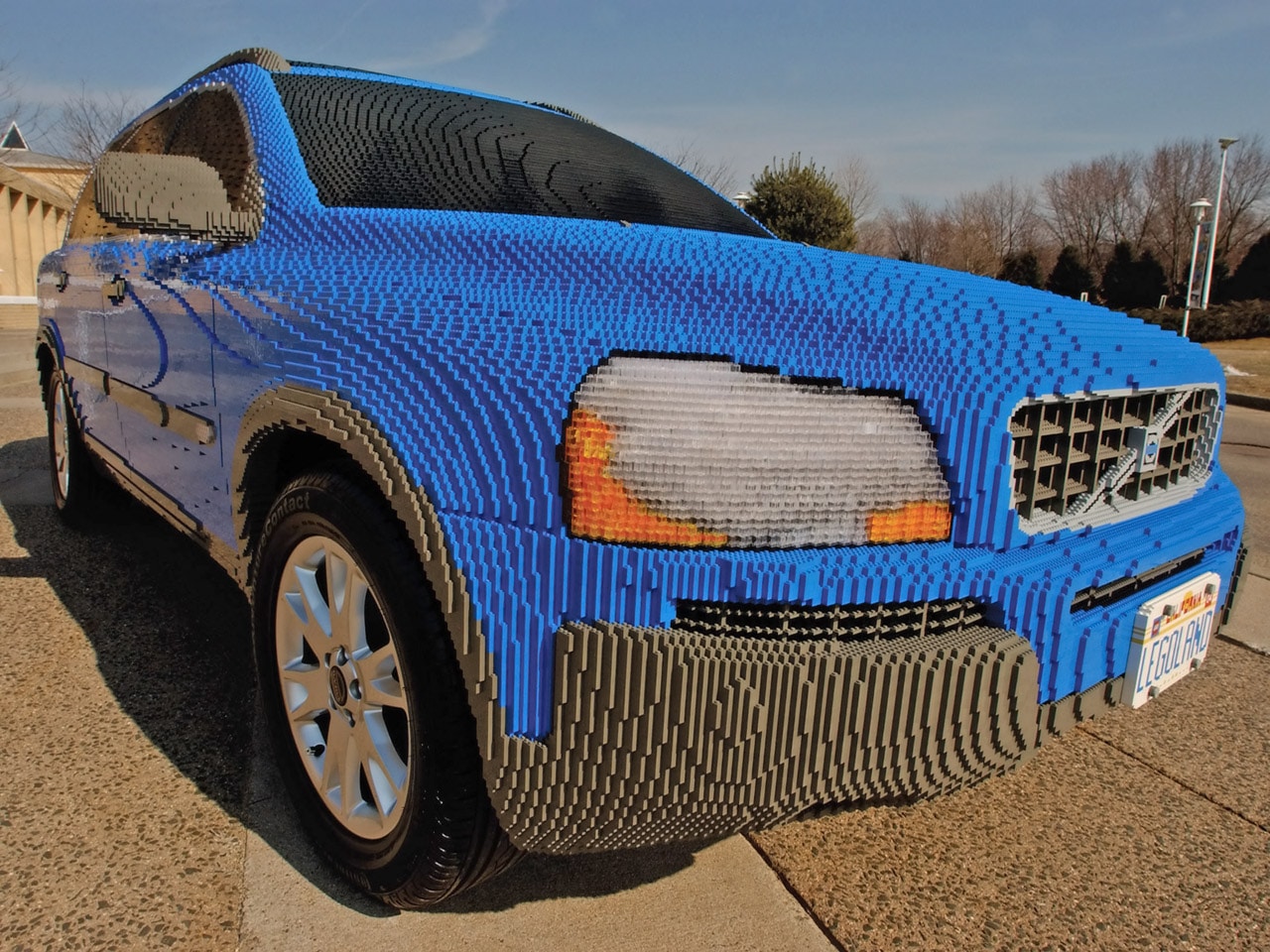 Lego-Volvo-2.jpg