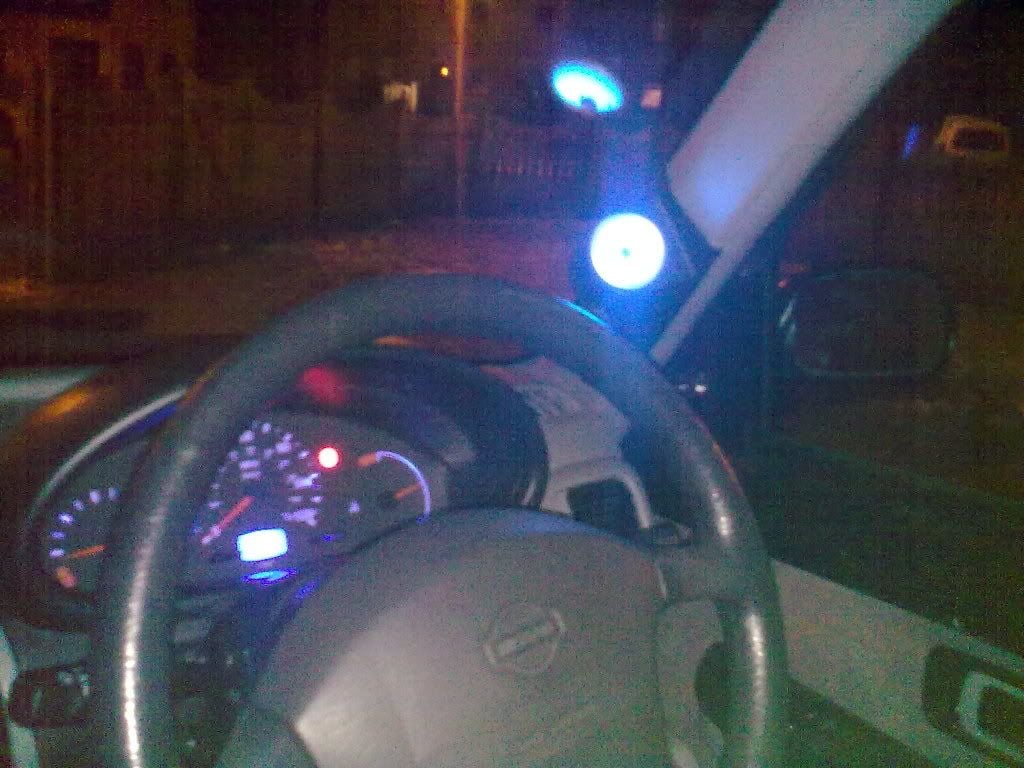 30012010161.jpg
