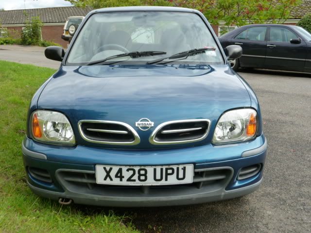 micra2003.jpg