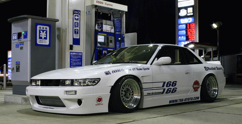 nissan_silvia_s13_01.gif
