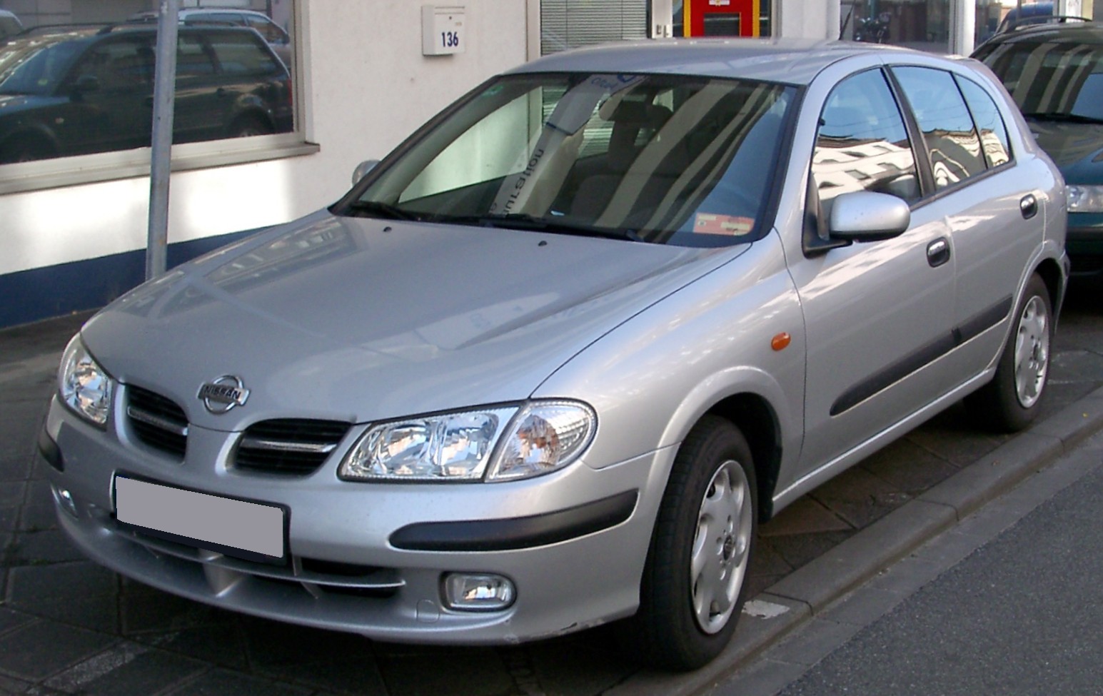Nissan_Almera_front_20080224.jpg