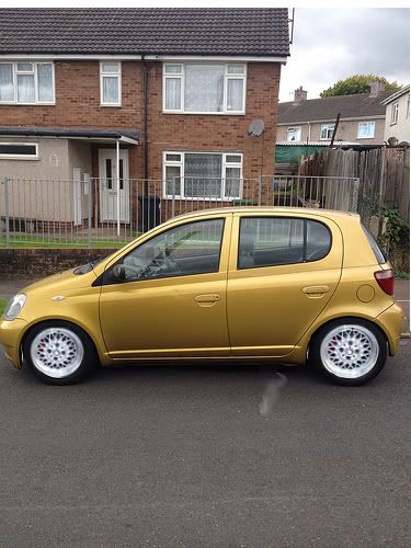 Yaris3.jpg