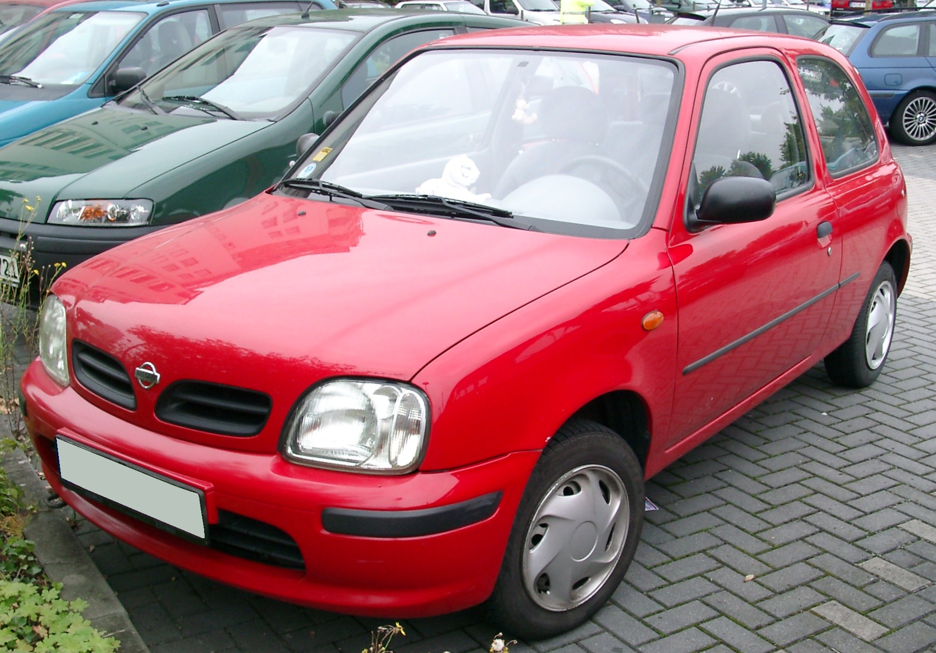 Nissan_Micra_front_20071002.jpg