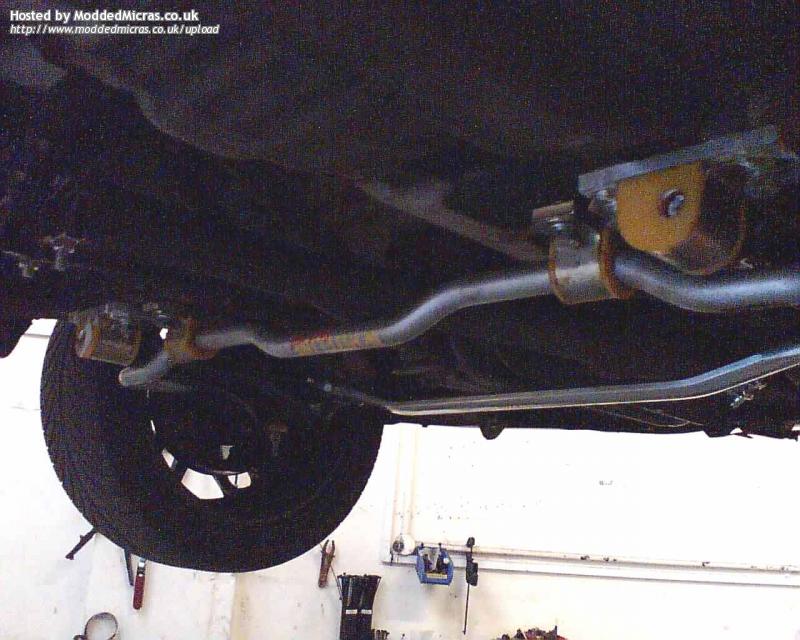 2-Undercar4(web).jpg