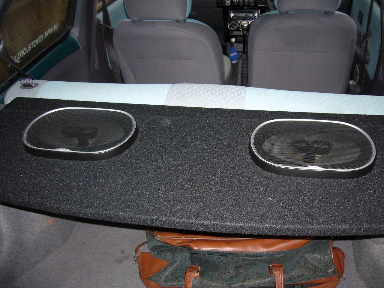 speakers.jpg