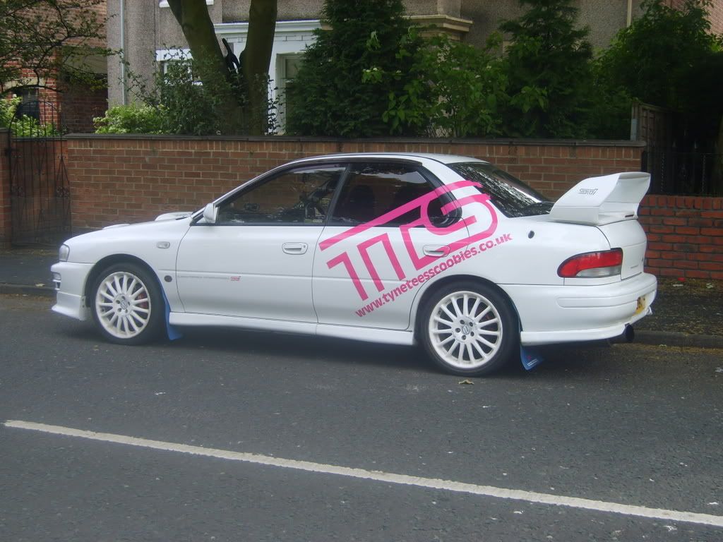 S8002589.jpg