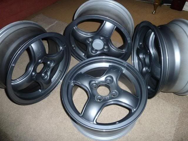 blackracingbr4referb023.jpg