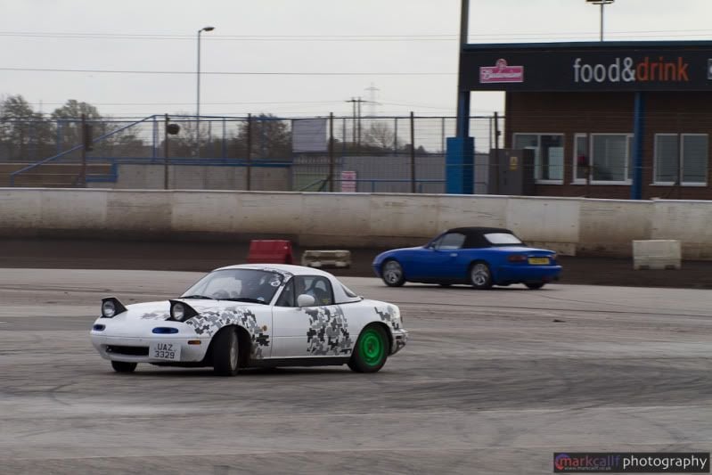 20111126MC00005.jpg