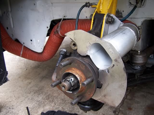Sentraracecarbrakeduct.jpg