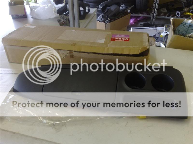 29012008432Medium.jpg