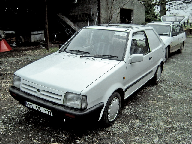 Nissan_Micra_van.jpg