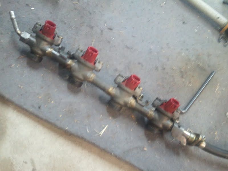 fuelrail.jpg