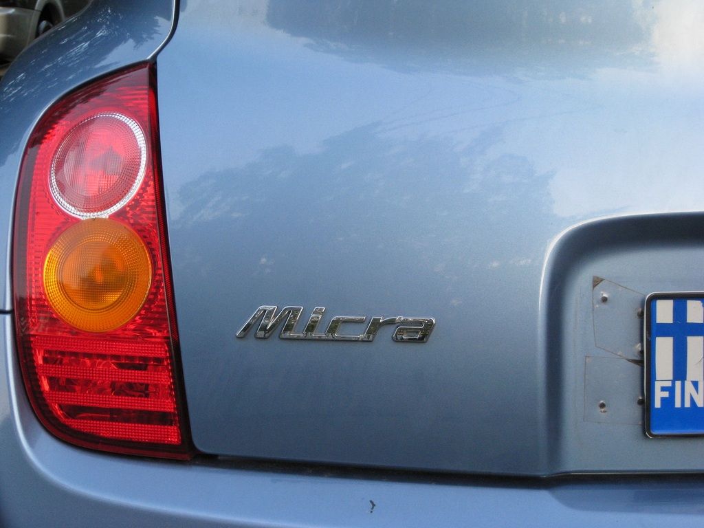 Micra%20K11%20bagge_zpsjs2vg72t.jpg