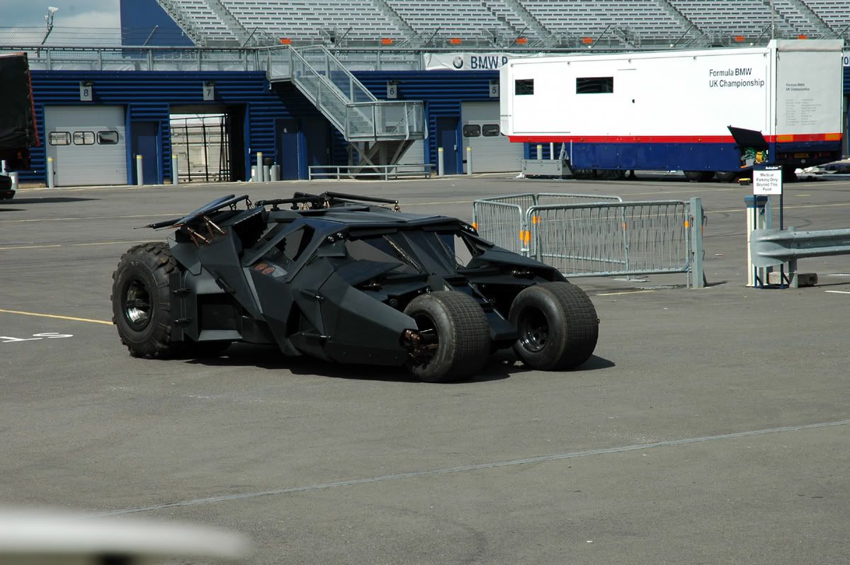 batsmall.jpg