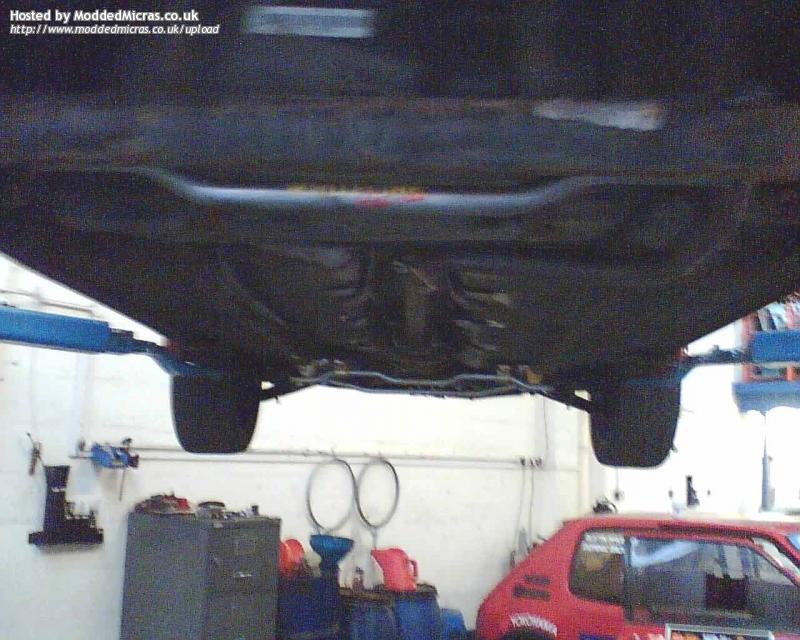 28-Undercar1(web).jpg